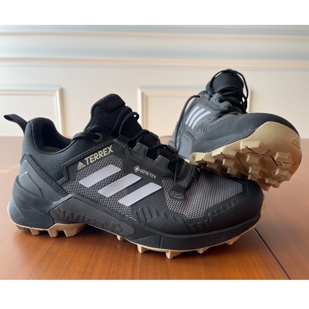 Adidas Terrex Swift R3 Gore-TEX FW2779 Women's Black Low Top Hiking Boots